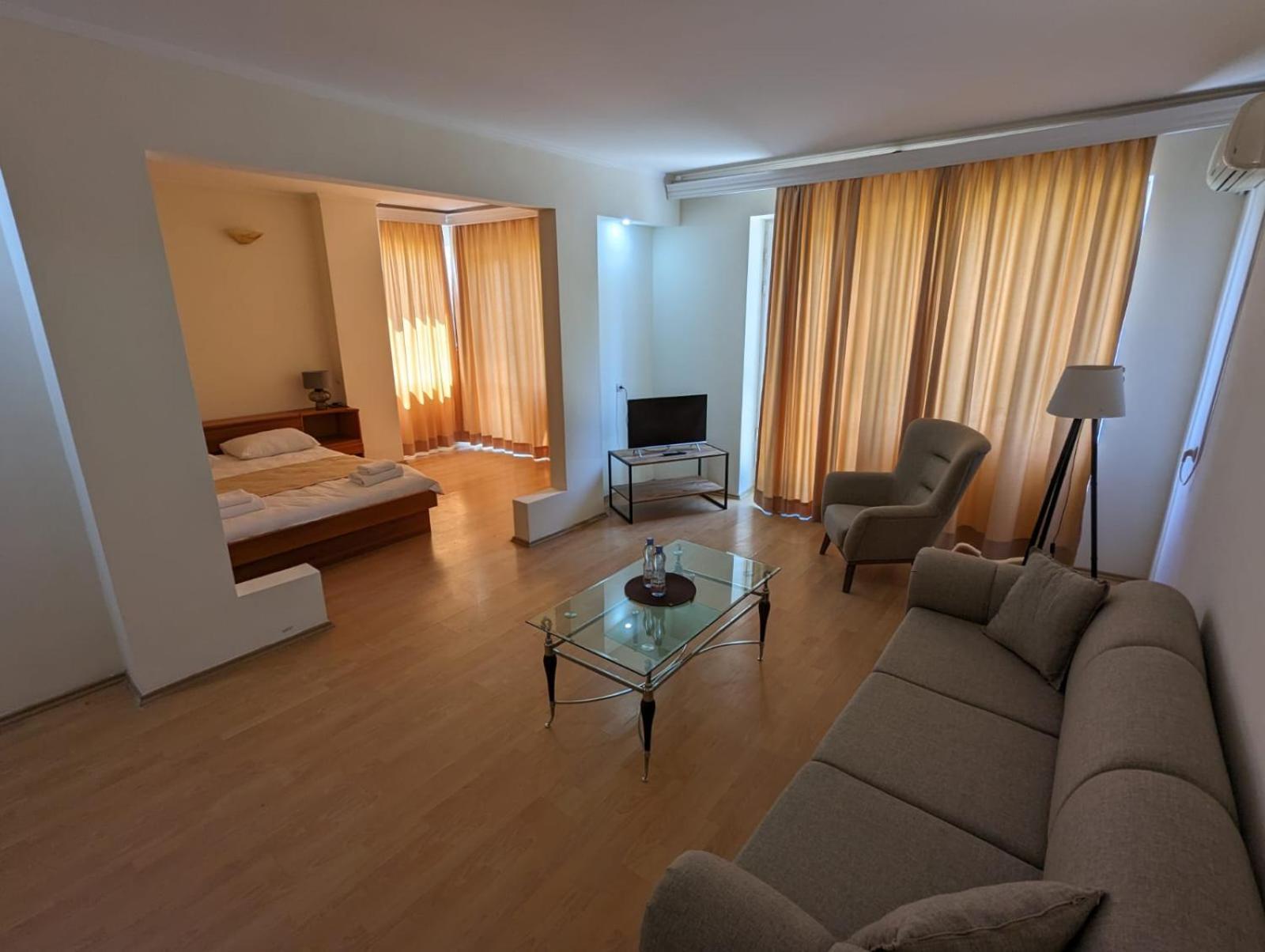 Hotel Tsiskari Ianet'i Екстериор снимка