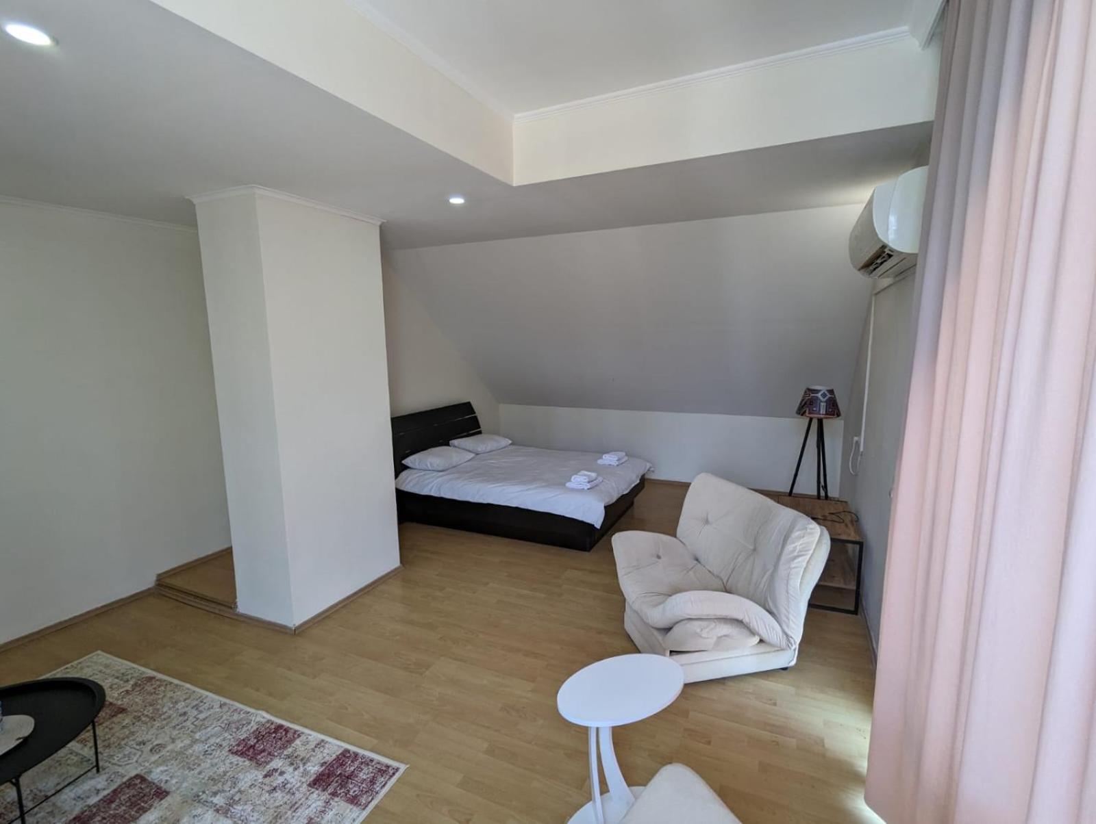 Hotel Tsiskari Ianet'i Екстериор снимка