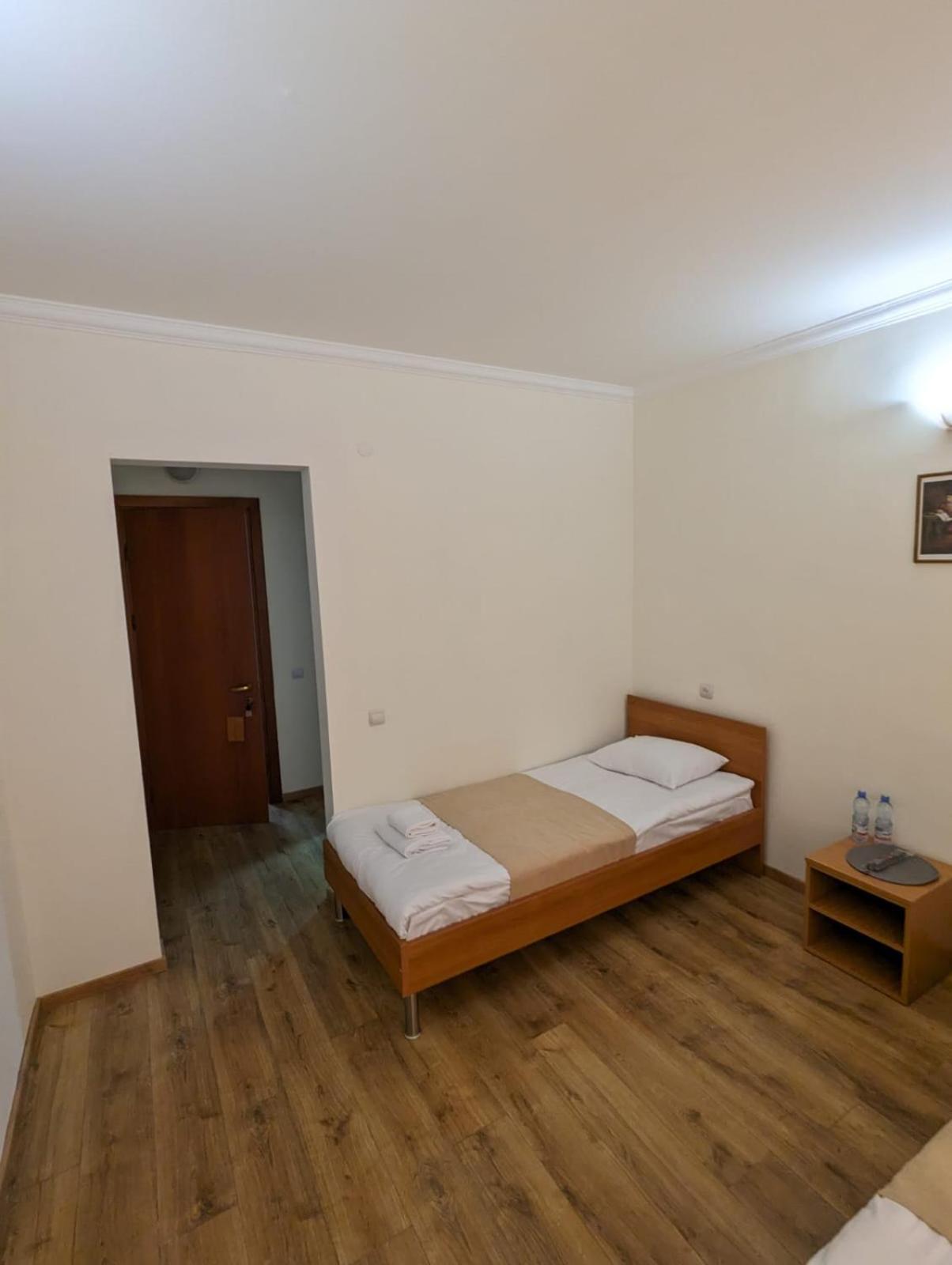 Hotel Tsiskari Ianet'i Екстериор снимка