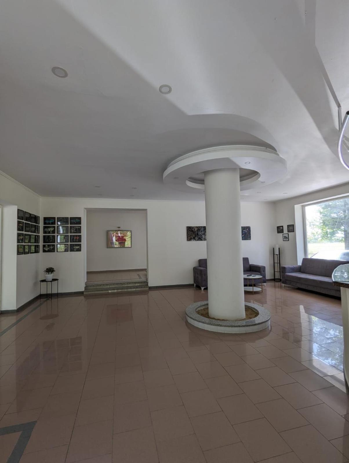 Hotel Tsiskari Ianet'i Екстериор снимка